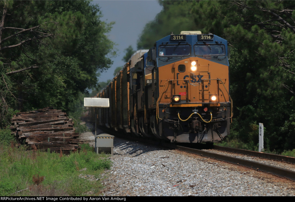 I025